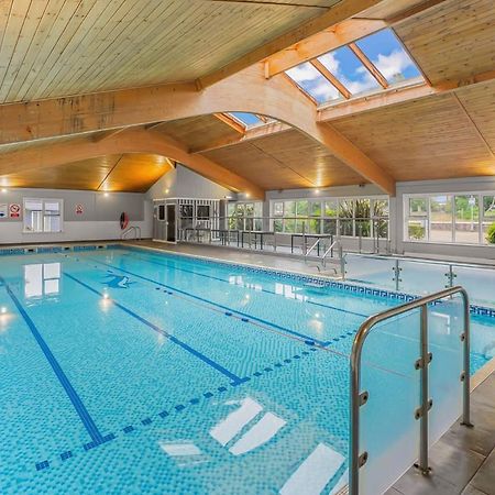 ホテル Broadlands Park And Marina Pakefield エクステリア 写真